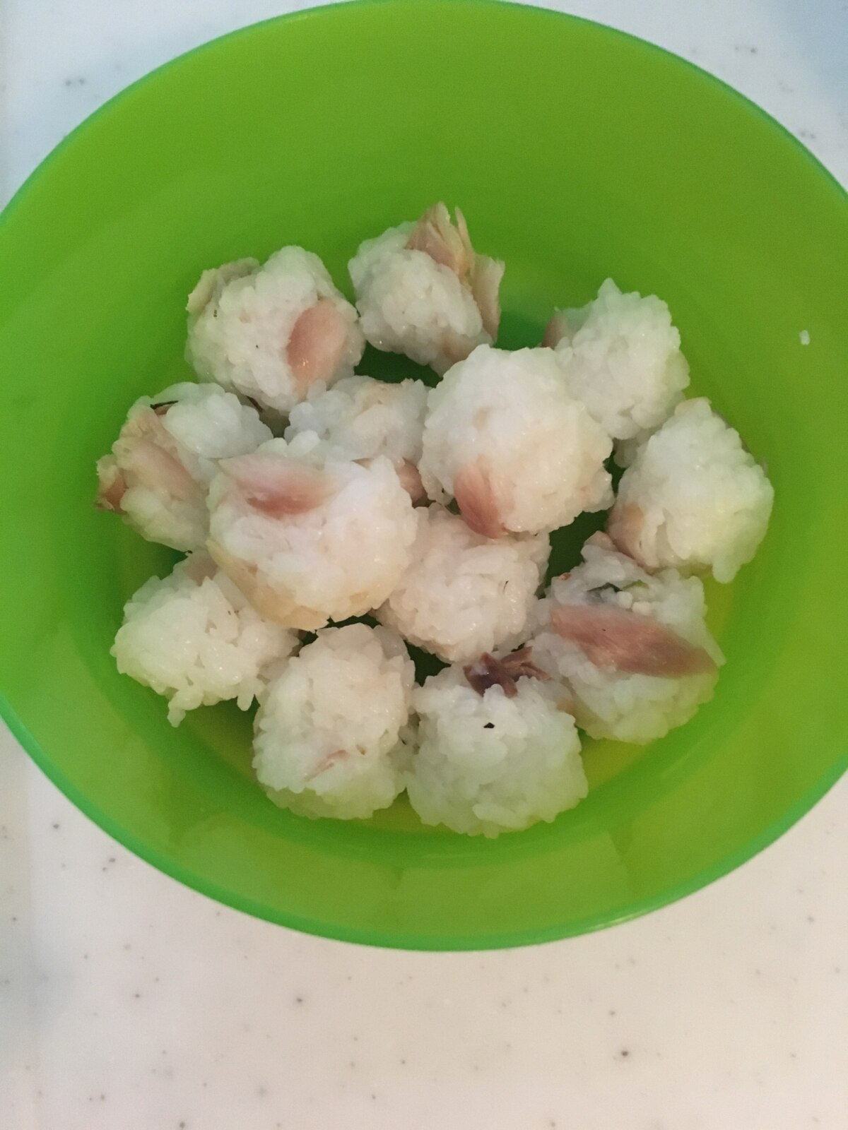 離乳食完了期 鯵の開きとねぎの混ぜおにぎり レシピ 作り方 By Xmickyx 楽天レシピ 離乳食完了期 鯵の開きとねぎの混ぜおにぎり レシピ 作り方 By Xmickyx 楽天レシピ